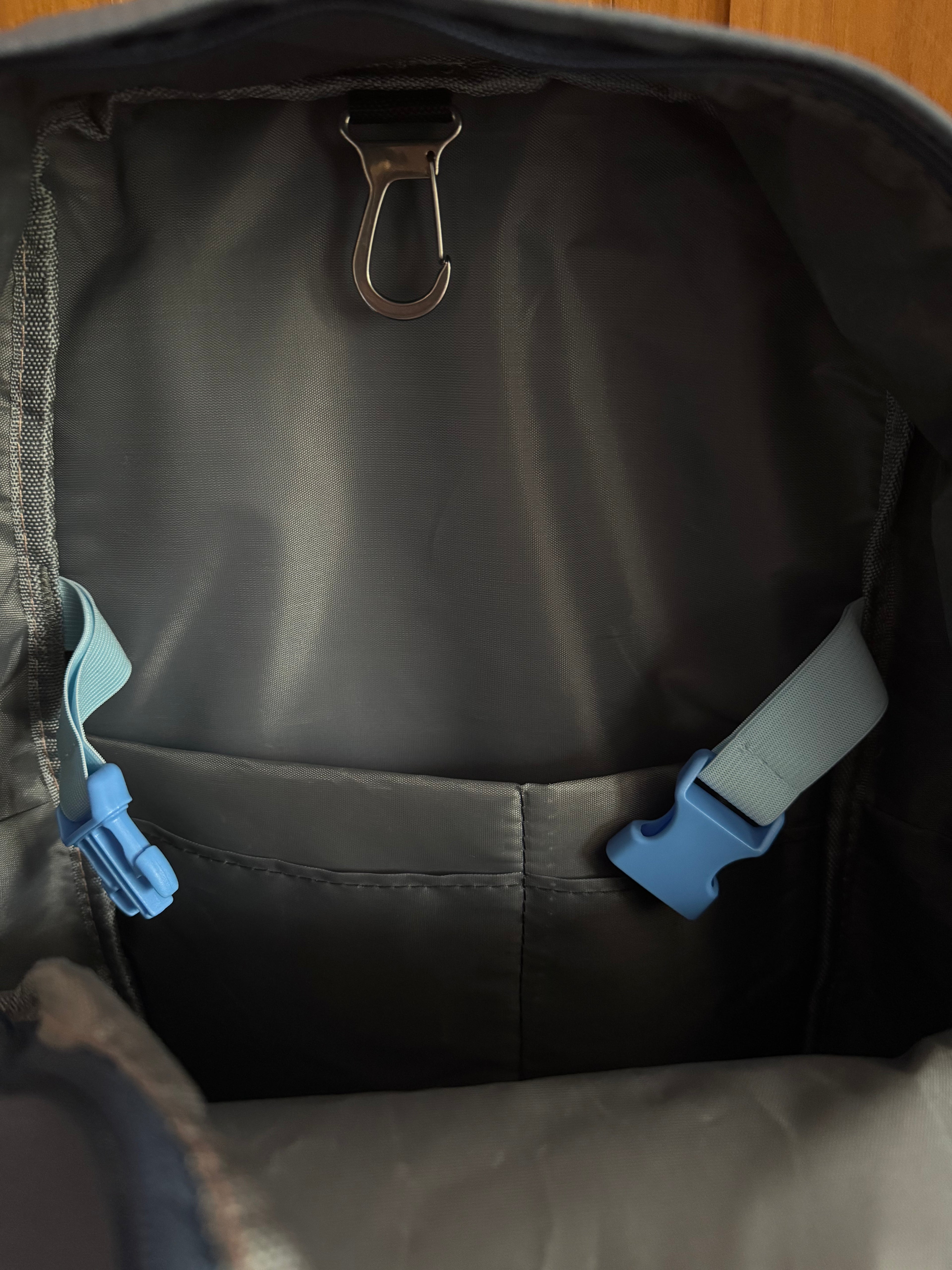Blue Adapted Feed Bag