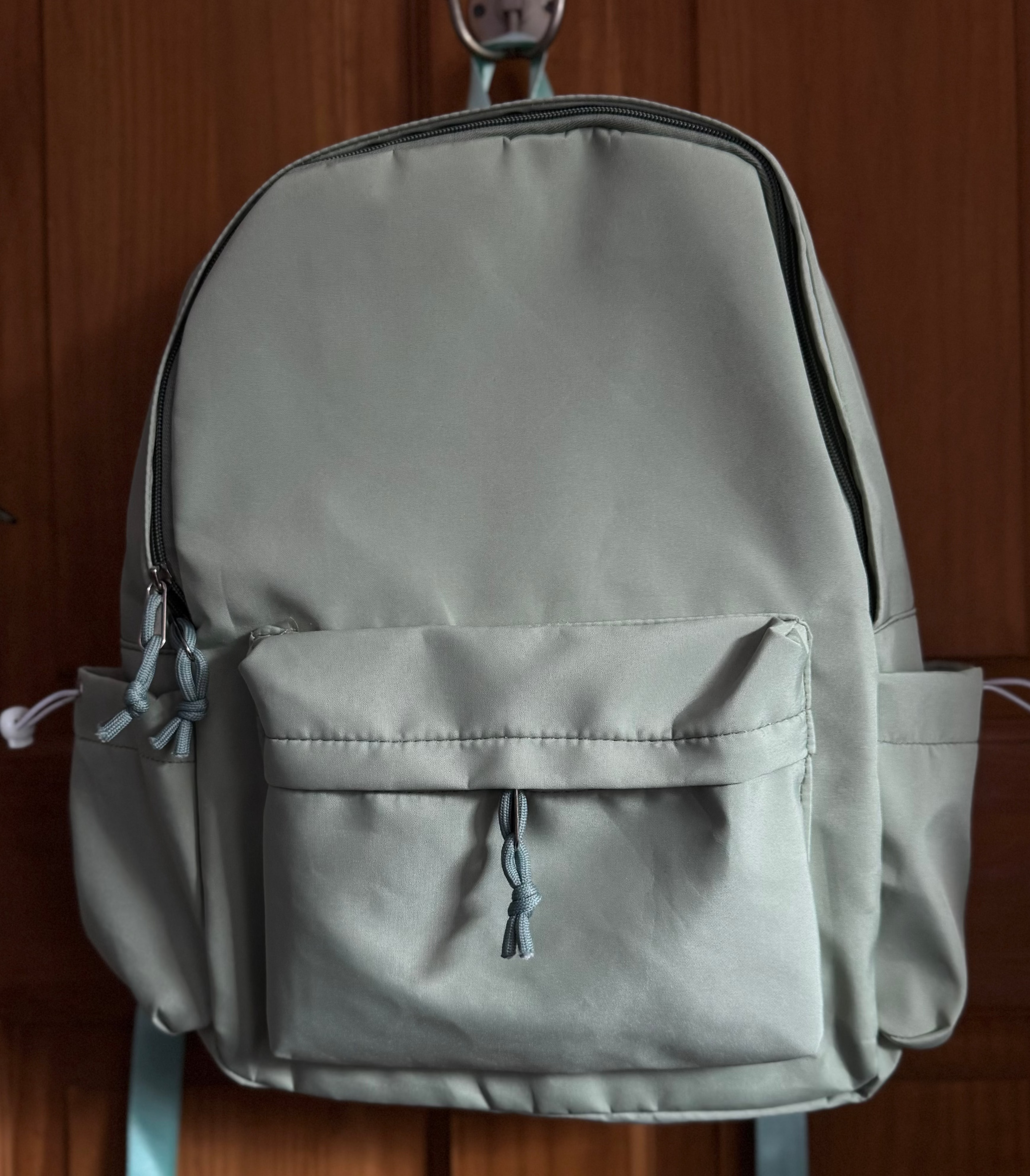 Green Adapted Feed Bag